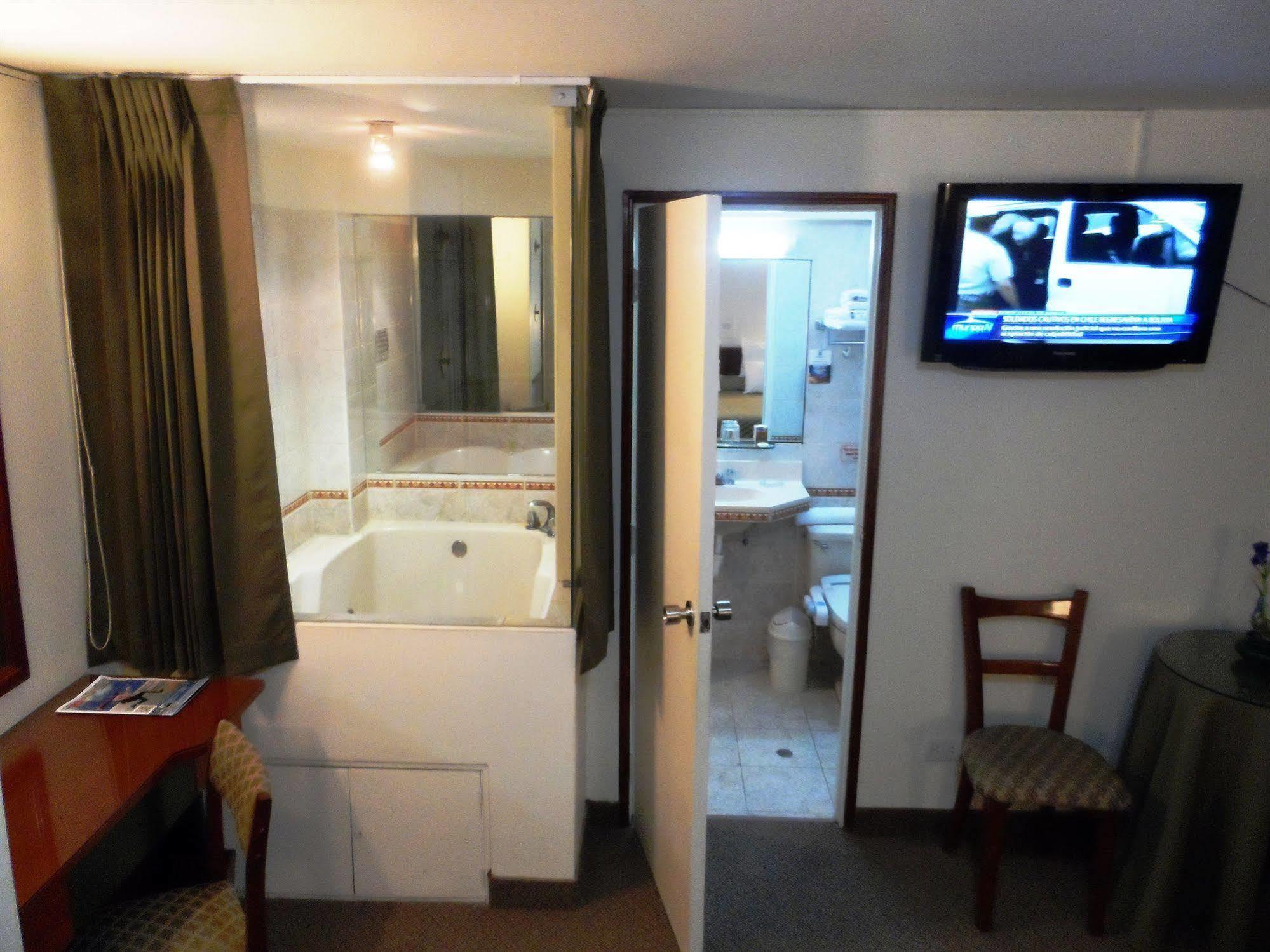 Intiotel Chiclayo Buitenkant foto